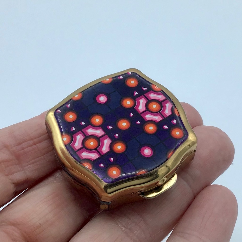 🌺Stratton Pill/Trinket Box